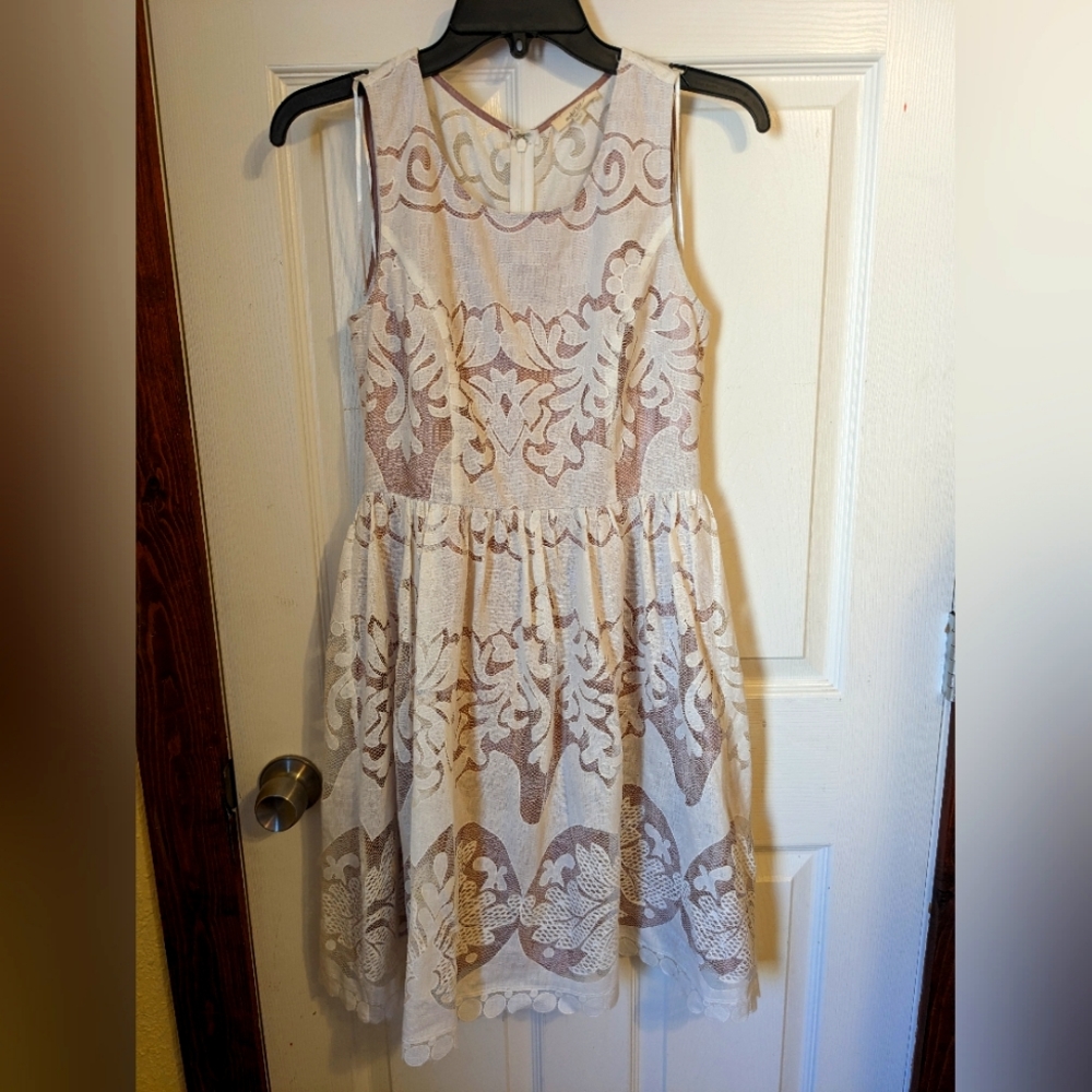 ✨3/$15 Mystree dress (women's s)